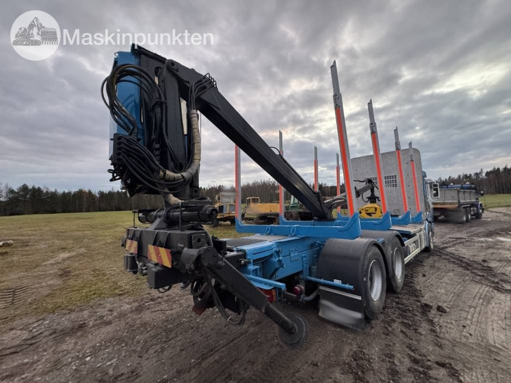 Volvo F 16 - Лесовоз: фото 4 Volvo F 16 - Лесовоз: фото 4