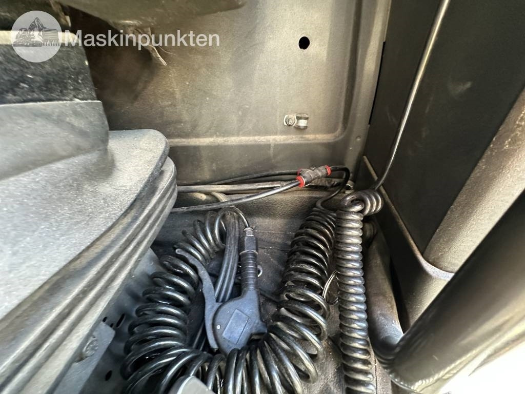 Крюковой мультилифт Volvo FH 6*2: фото 13