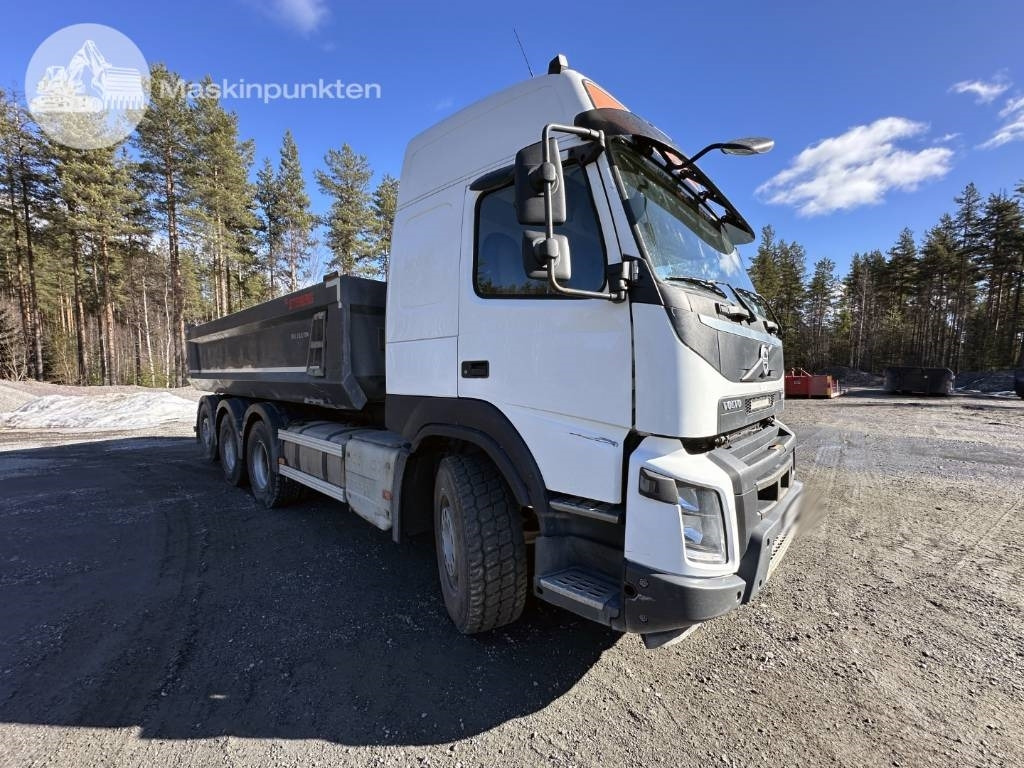 Volvo FMX 500 - Крюковой мультилифт: фото 1 Volvo FMX 500 - Крюковой мультилифт: фото 1