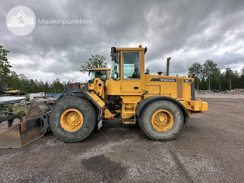 Колёсный погрузчик Volvo L 70 D: фото 9