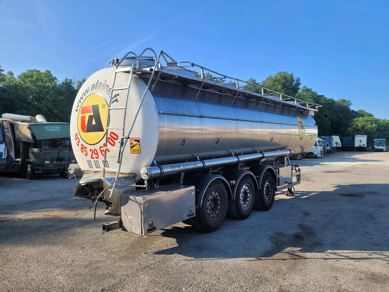 DIVERS SEMI CITERNE LAITI RE FX35DP - Доильное оборудование, Полуприцеп-цистерна: фото 4 DIVERS SEMI CITERNE LAITI RE FX35DP - Доильное оборудование, Полуприцеп-цистерна: фото 4
