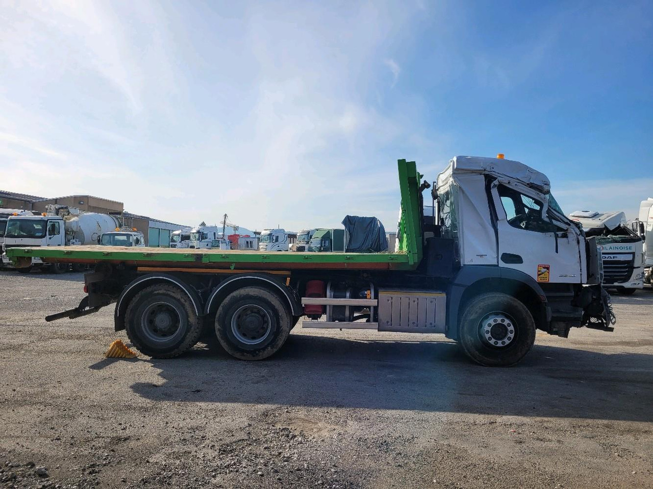 MERCEDES AROCS 2640 6X4 - Грузовик бортовой/ Платформа: фото 3 MERCEDES AROCS 2640 6X4 - Грузовик бортовой/ Платформа: фото 3