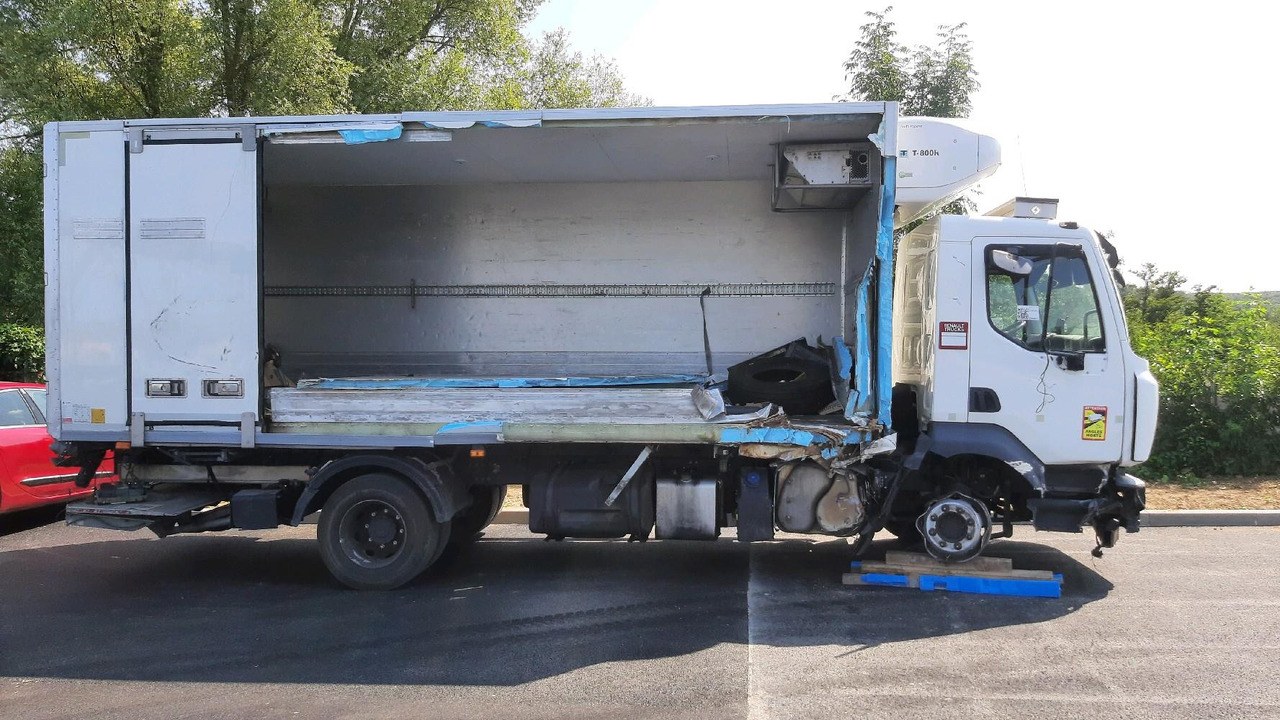 RENAULT PORTEUR FRIGO D - Рефрижератор: фото 3 RENAULT PORTEUR FRIGO D - Рефрижератор: фото 3