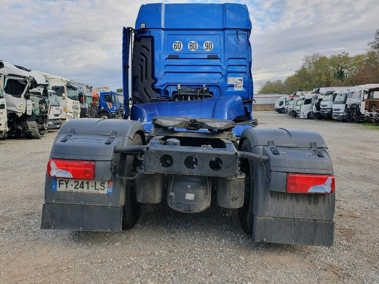 MN 19.470 - Тягач: фото 5 MN 19.470 - Тягач: фото 5