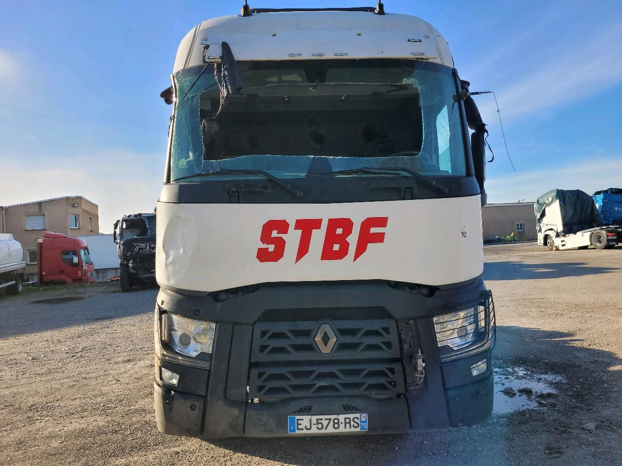 RENAULT T 480 - Тягач: фото 2 RENAULT T 480 - Тягач: фото 2