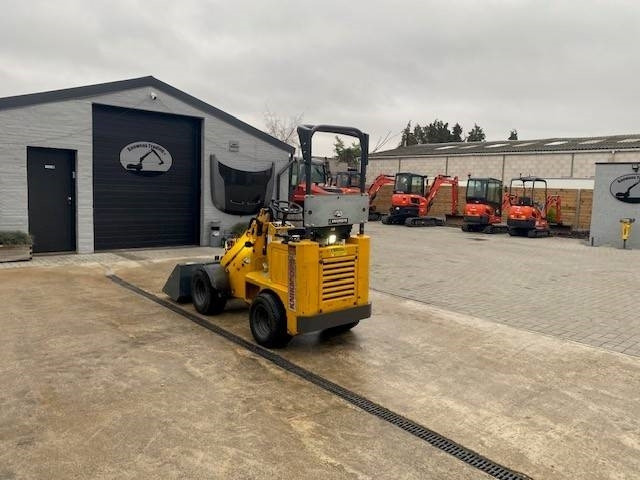 Knikmops KM 100 - Колёсный погрузчик: фото 5 Knikmops KM 100 - Колёсный погрузчик: фото 5