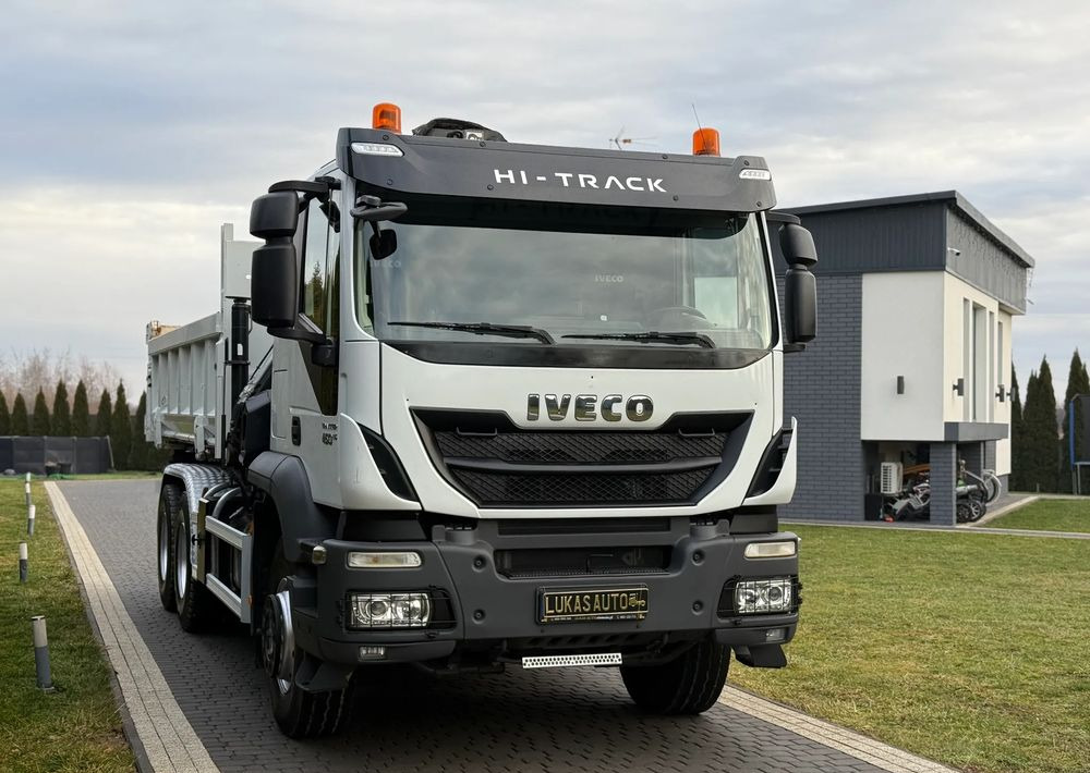 Iveco TRAKKER 450 6X4 PODWÓJNA HYDRO-BURTA HIAB 104 - Самосвал, Автоманипулятор: фото 2 Iveco TRAKKER 450 6X4 PODWÓJNA HYDRO-BURTA HIAB 104 - Самосвал, Автоманипулятор: фото 2