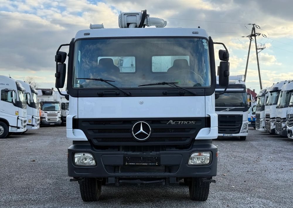 Mercedes-Benz ACTROS 3241 8X4 CIFA24 7m3 - Автобетононасос-смеситель: фото 2 Mercedes-Benz ACTROS 3241 8X4 CIFA24 7m3 - Автобетононасос-смеситель: фото 2