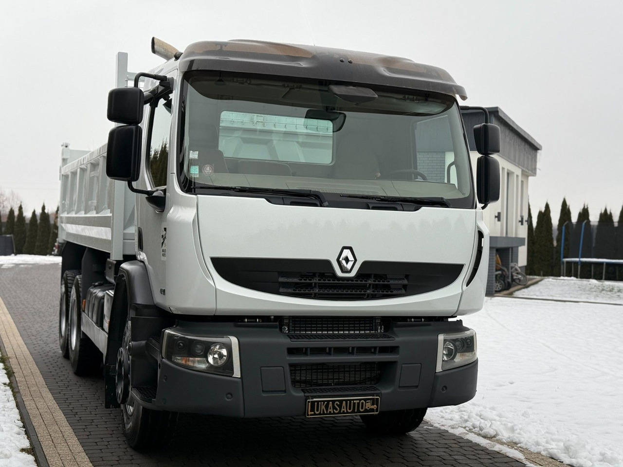 Renault PREMIUM 410 DXI 6X4 TIPPER - Самосвал: фото 4 Renault PREMIUM 410 DXI 6X4 TIPPER - Самосвал: фото 4