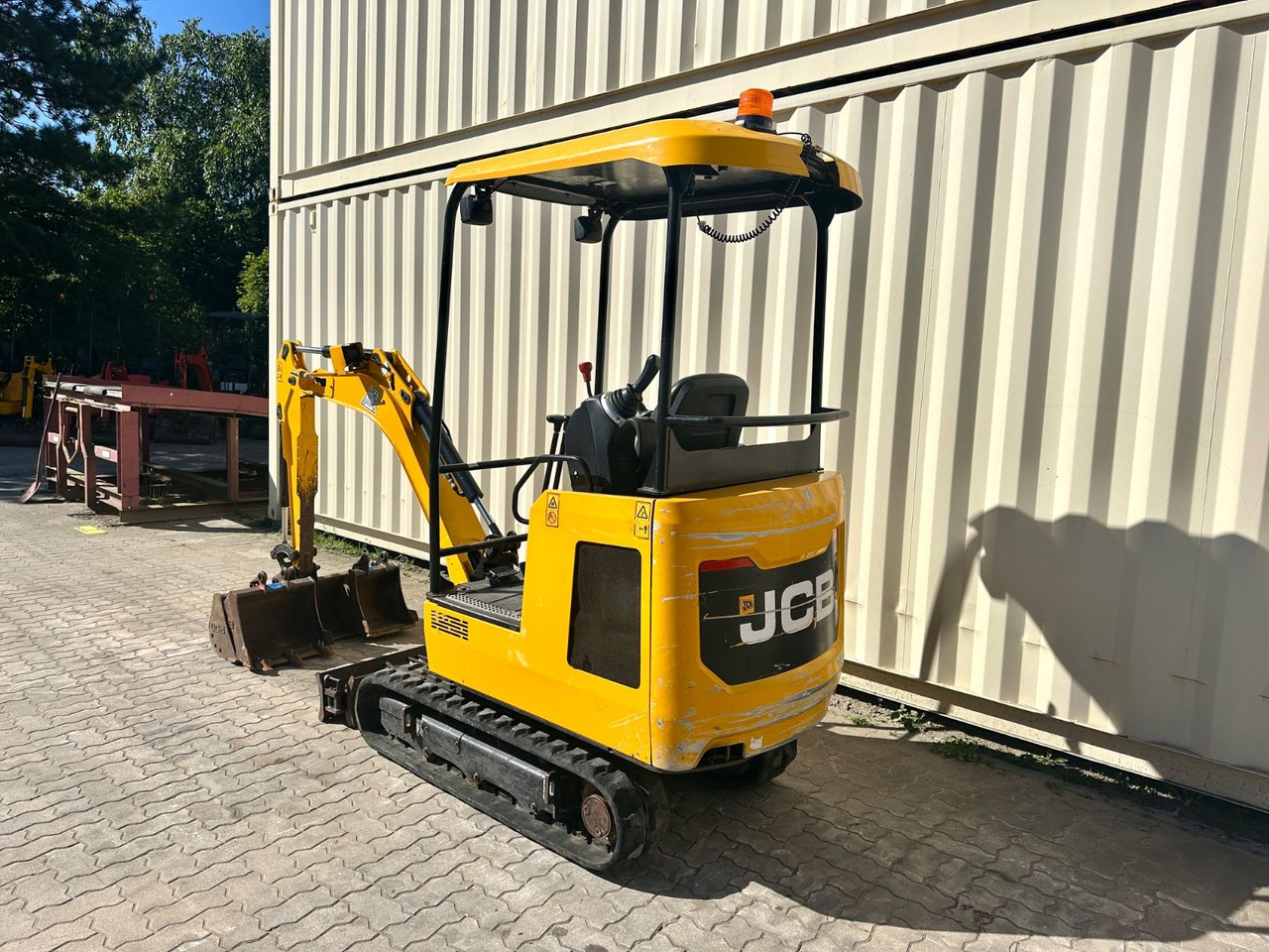 JCB 16C-1 /2020 BJ/943 BH/verbr. Laufwerk/3xLöffel - Мини-экскаватор: фото 3 JCB 16C-1 /2020 BJ/943 BH/verbr. Laufwerk/3xLöffel - Мини-экскаватор: фото 3