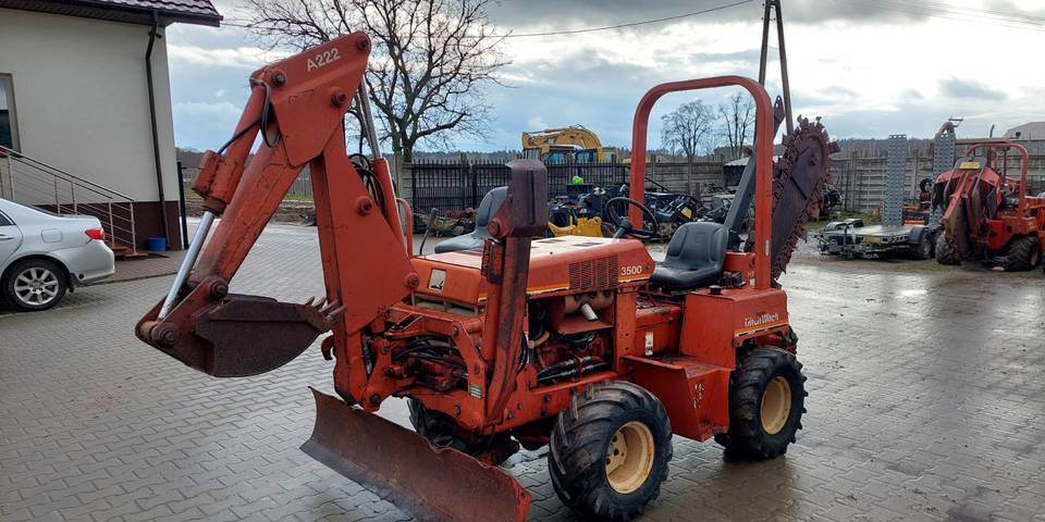 Koparka łańcuchowa Ditch Witch 3500DD - Траншеекопатель: фото 2 Koparka łańcuchowa Ditch Witch 3500DD - Траншеекопатель: фото 2