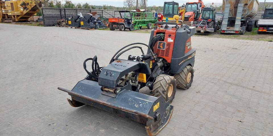Rotadairon BRD50 mulczer kosiarka Ditch Witch R300, Avant - Газонокосилка: фото 2 Rotadairon BRD50 mulczer kosiarka Ditch Witch R300, Avant - Газонокосилка: фото 2
