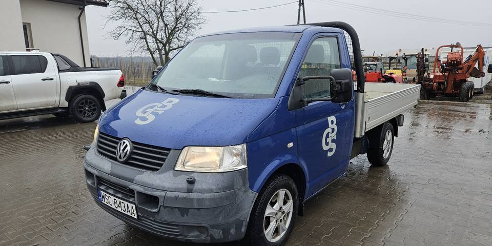 Volkswagen Transporter T5 2.5 skrzynia FV23% klima automat Webasto - Малотоннажный бортовой грузовик: фото 2 Volkswagen Transporter T5 2.5 skrzynia FV23% klima automat Webasto - Малотоннажный бортовой грузовик: фото 2