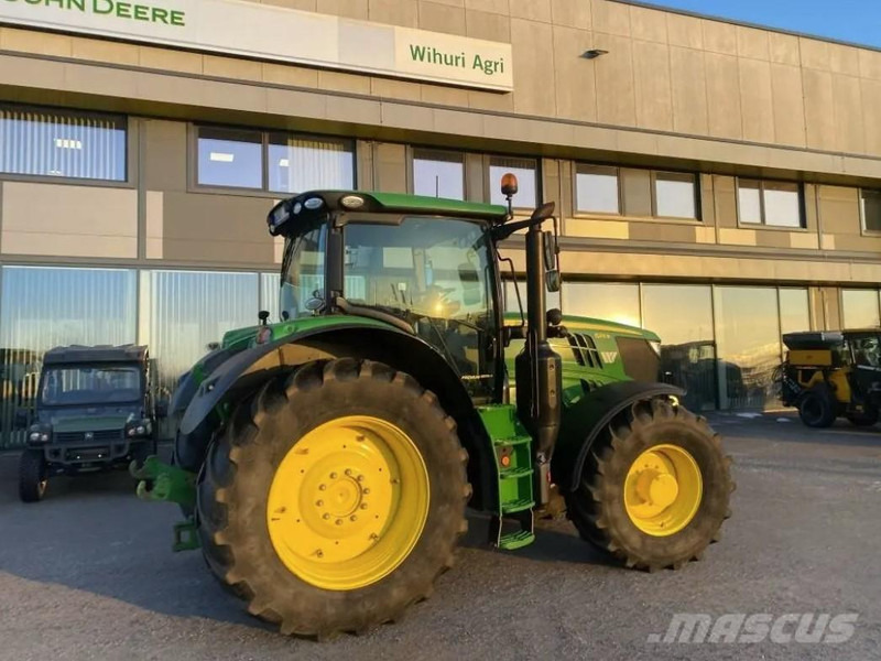 John Deere 6215R - Трактор: фото 1 John Deere 6215R - Трактор: фото 1