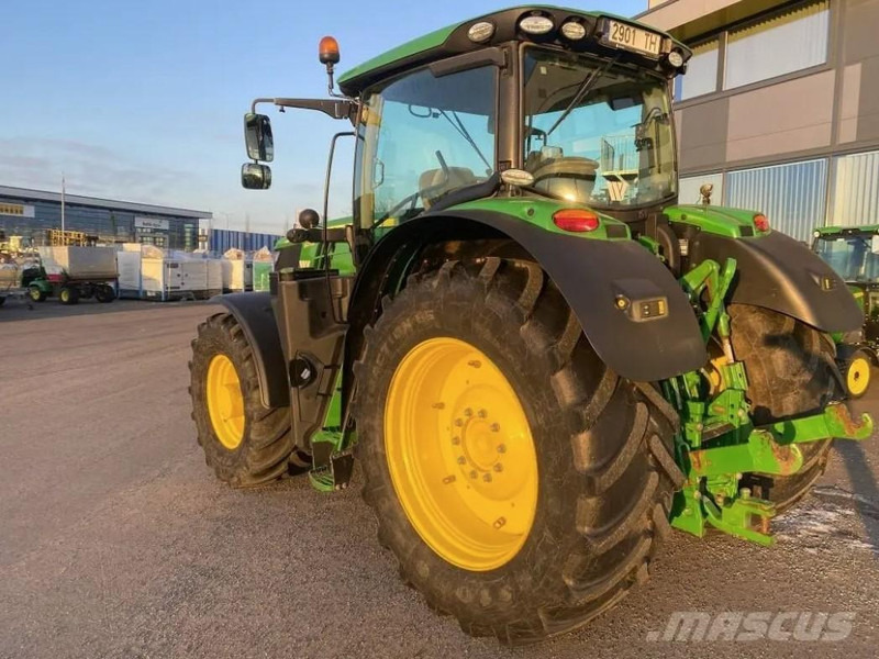 John Deere 6215R - Трактор: фото 4 John Deere 6215R - Трактор: фото 4