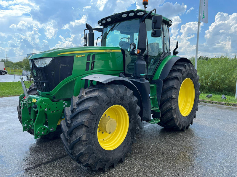 John Deere 6230R - Трактор: фото 1 John Deere 6230R - Трактор: фото 1