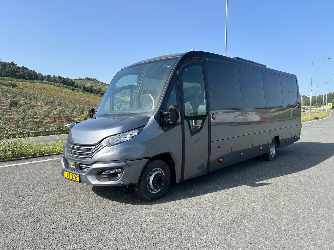 IVECO DAILY - RIGHT HAND DRIVE TOURISTIC VEHICLE - Туристический автобус: фото 4 IVECO DAILY - RIGHT HAND DRIVE TOURISTIC VEHICLE - Туристический автобус: фото 4