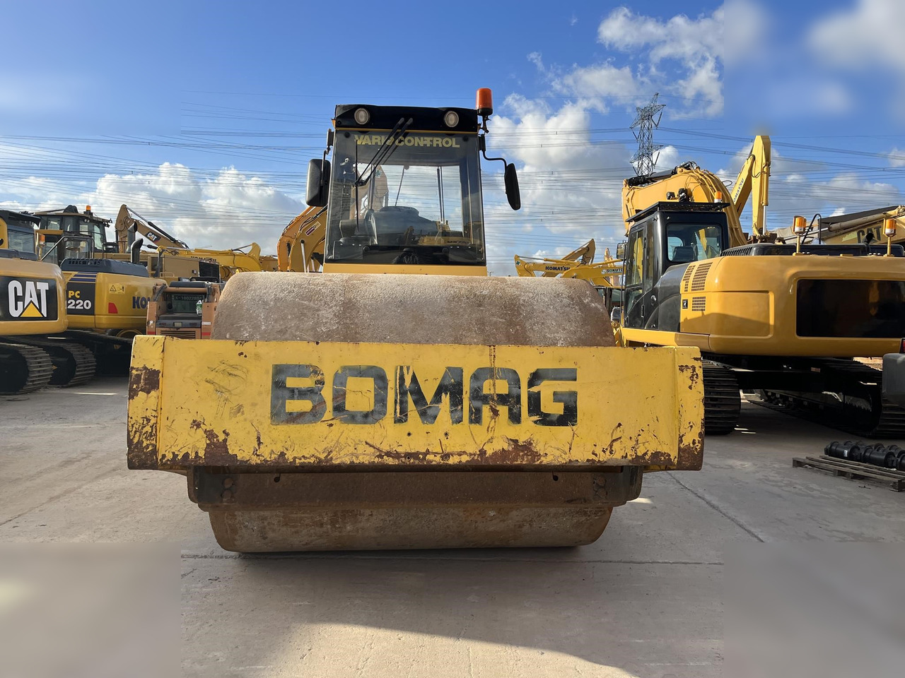 BOMAG BW226DH-4 - Каток: фото 5 BOMAG BW226DH-4 - Каток: фото 5