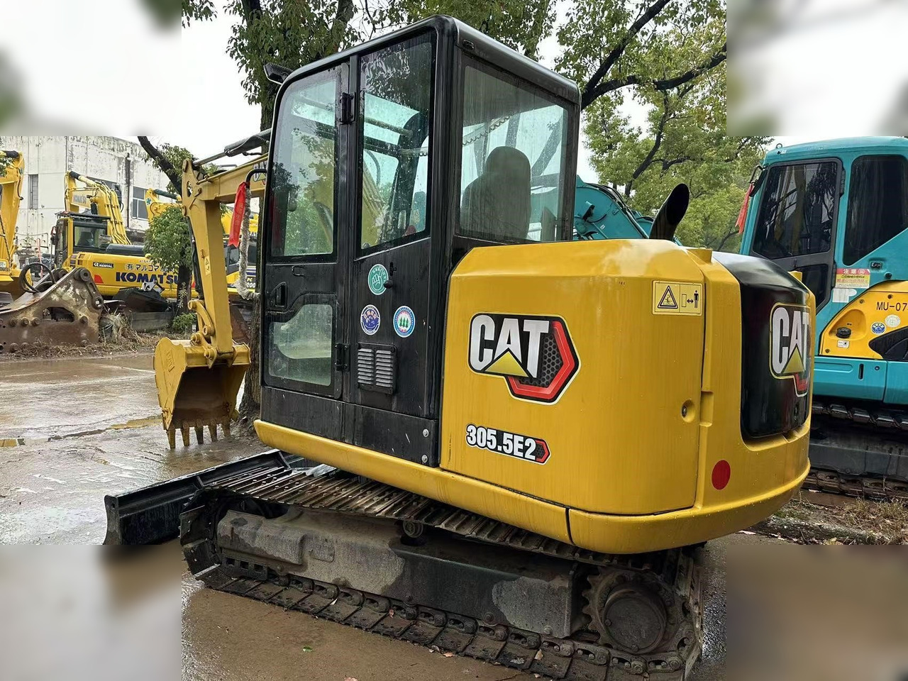CATERPILLAR 305.5E2 - Мини-экскаватор: фото 3 CATERPILLAR 305.5E2 - Мини-экскаватор: фото 3