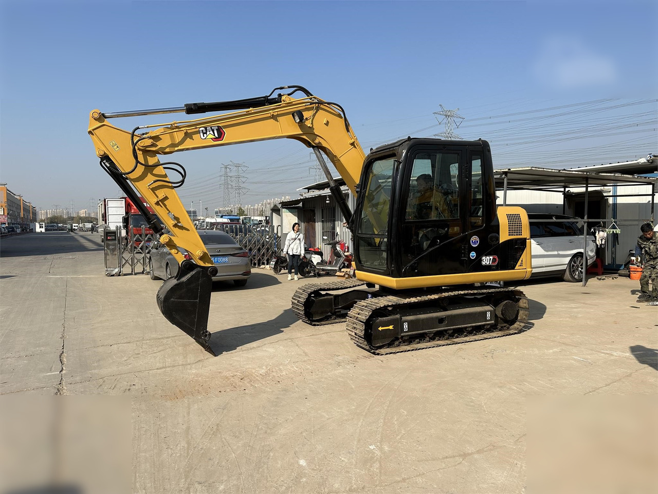 CATERPILLAR 307D - Гусеничный экскаватор: фото 4 CATERPILLAR 307D - Гусеничный экскаватор: фото 4