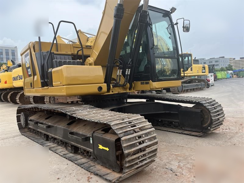CATERPILLAR 320 - Гусеничный экскаватор: фото 3 CATERPILLAR 320 - Гусеничный экскаватор: фото 3