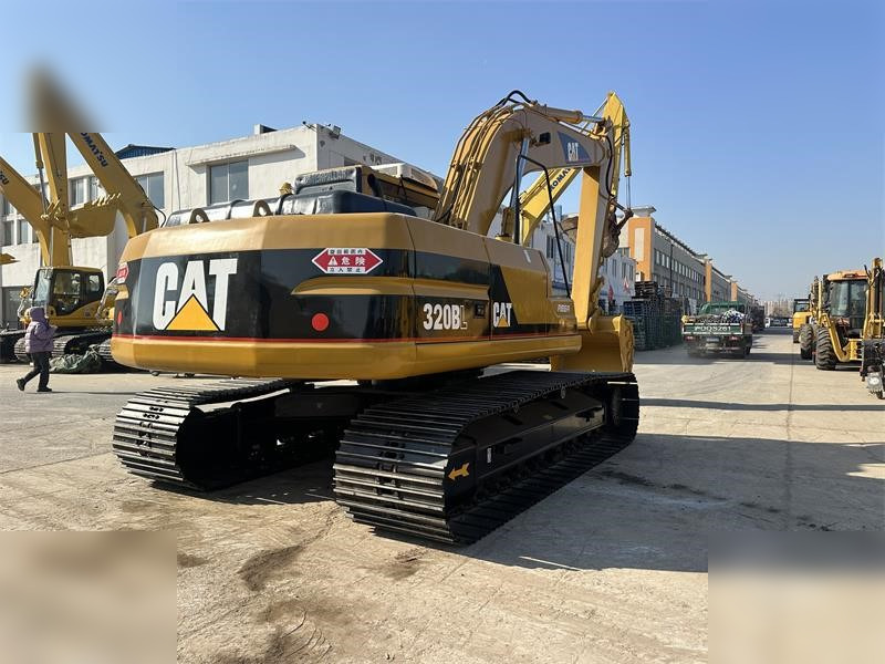 CATERPILLAR 320BL - Гусеничный экскаватор: фото 4 CATERPILLAR 320BL - Гусеничный экскаватор: фото 4
