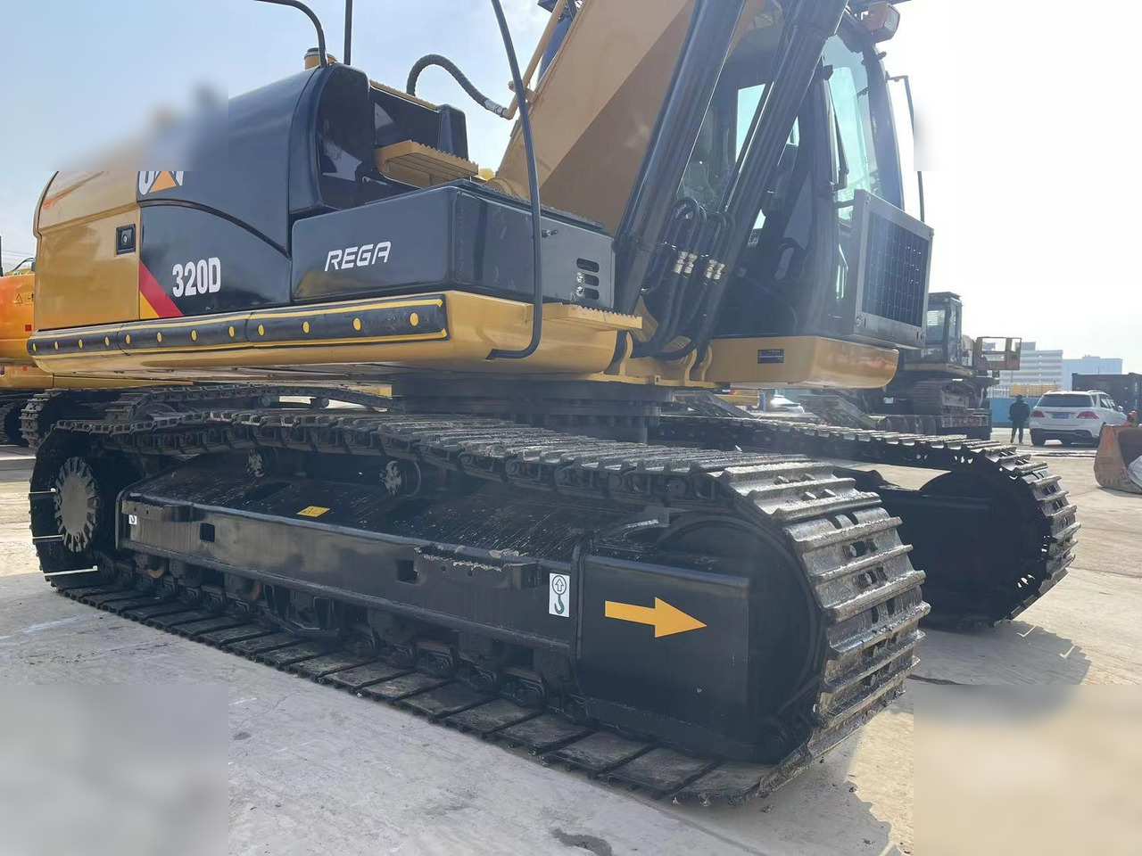 CATERPILLAR 320D - Гусеничный экскаватор: фото 3 CATERPILLAR 320D - Гусеничный экскаватор: фото 3