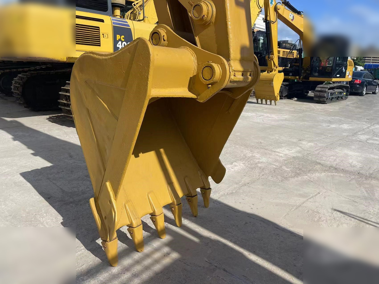 Гусеничный экскаватор CATERPILLAR 320D: фото 7 Гусеничный экскаватор CATERPILLAR 320D: фото 7