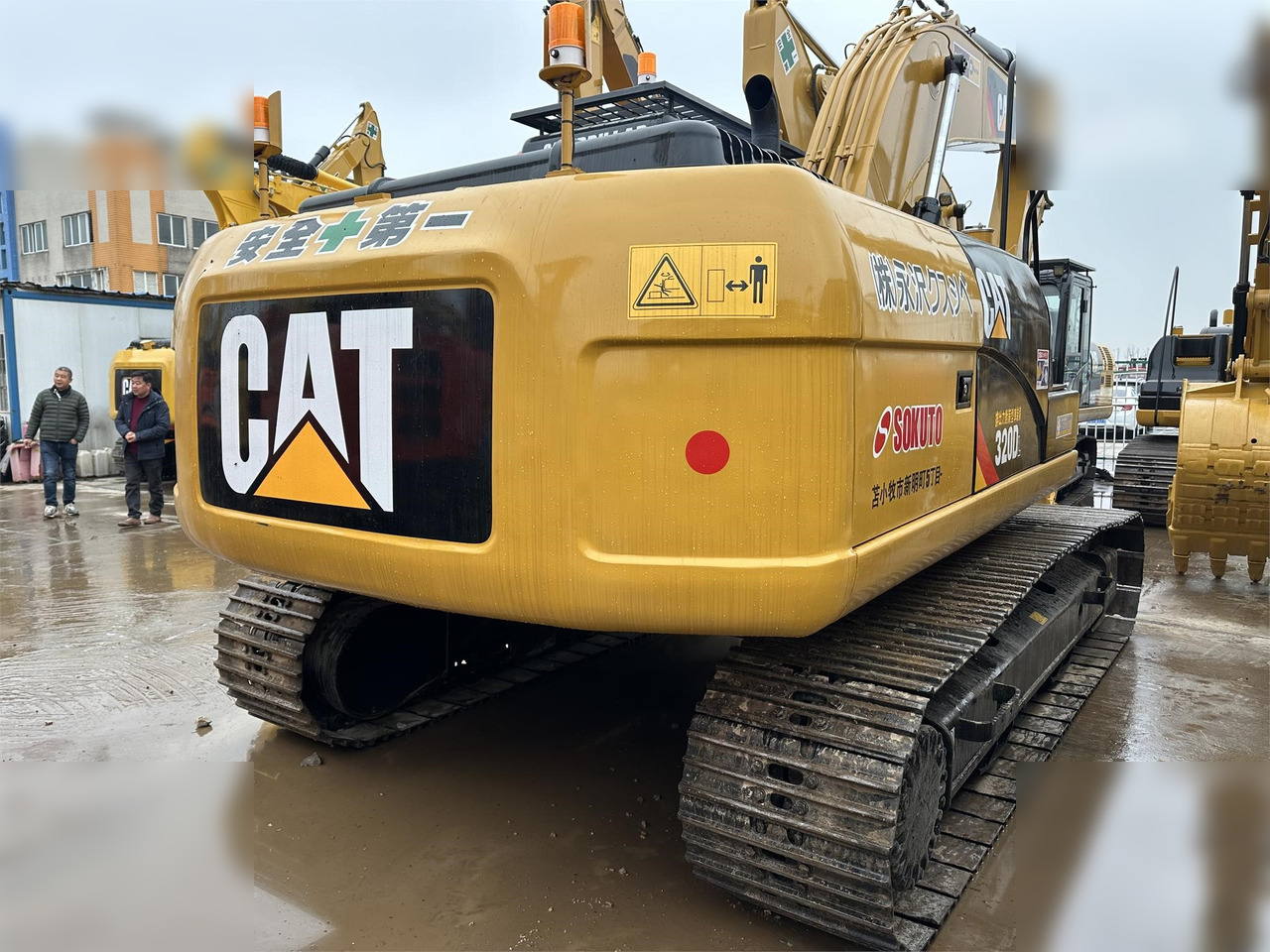 CATERPILLAR 320DL - Гусеничный экскаватор: фото 4 CATERPILLAR 320DL - Гусеничный экскаватор: фото 4