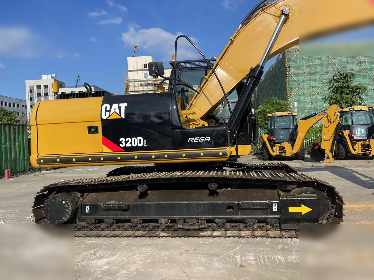 CATERPILLAR 320DL - Гусеничный экскаватор: фото 3 CATERPILLAR 320DL - Гусеничный экскаватор: фото 3