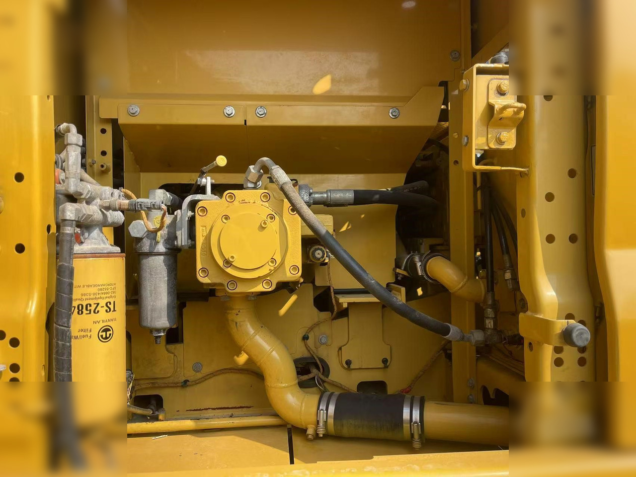 CATERPILLAR 320GC - Гусеничный экскаватор: фото 5 CATERPILLAR 320GC - Гусеничный экскаватор: фото 5