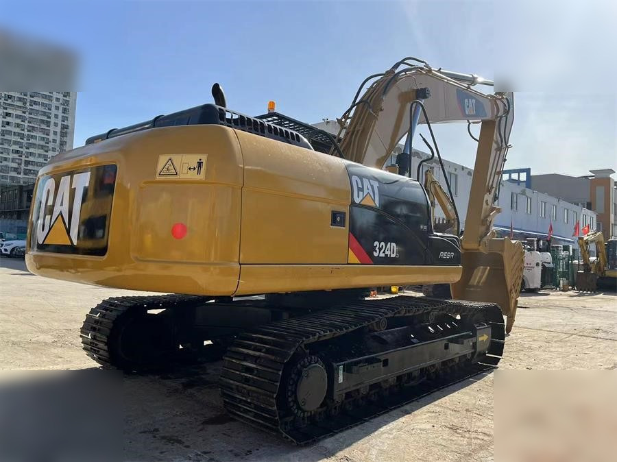 CATERPILLAR 324DL - Гусеничный экскаватор: фото 2 CATERPILLAR 324DL - Гусеничный экскаватор: фото 2