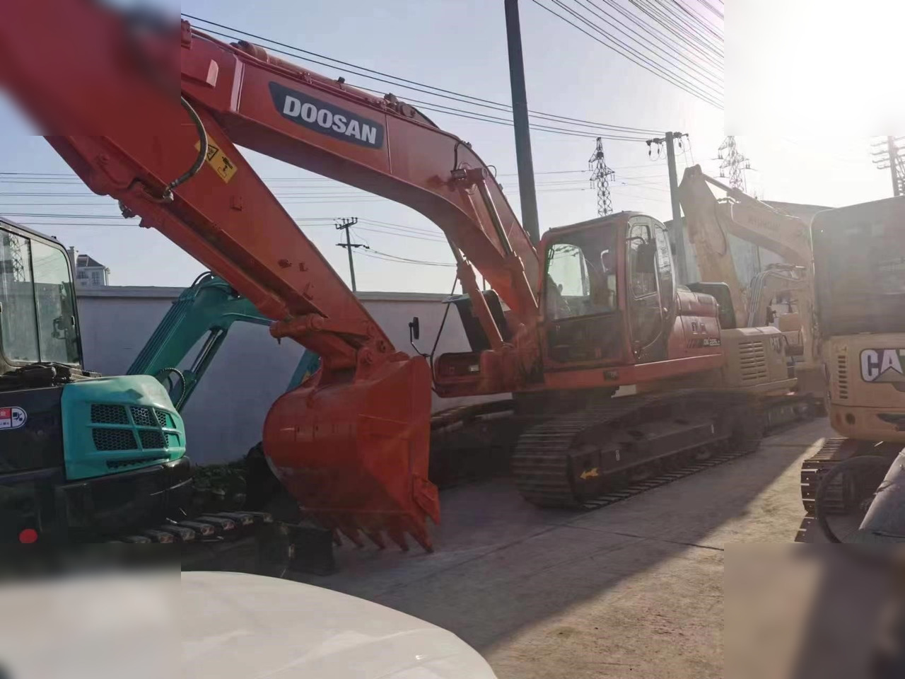 DOOSAN DX225 LC-5 - Гусеничный экскаватор: фото 3 DOOSAN DX225 LC-5 - Гусеничный экскаватор: фото 3