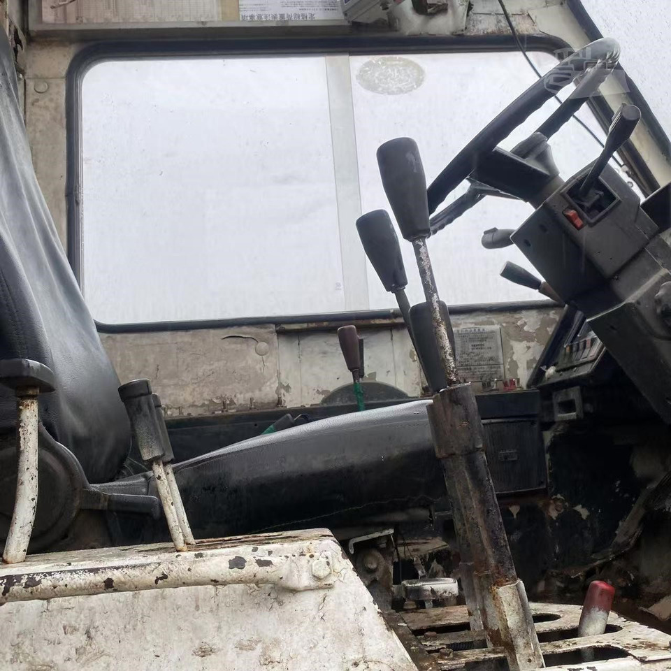 KATO SS500 - Другая техника: фото 5 KATO SS500 - Другая техника: фото 5