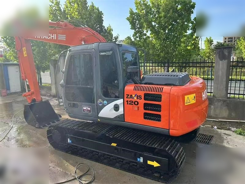 HITACHI ZX120 - Гусеничный экскаватор: фото 1 HITACHI ZX120 - Гусеничный экскаватор: фото 1