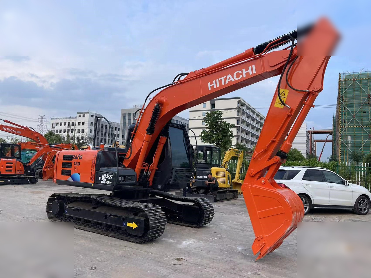 HITACHI ZX120 - Гусеничный экскаватор: фото 2 HITACHI ZX120 - Гусеничный экскаватор: фото 2