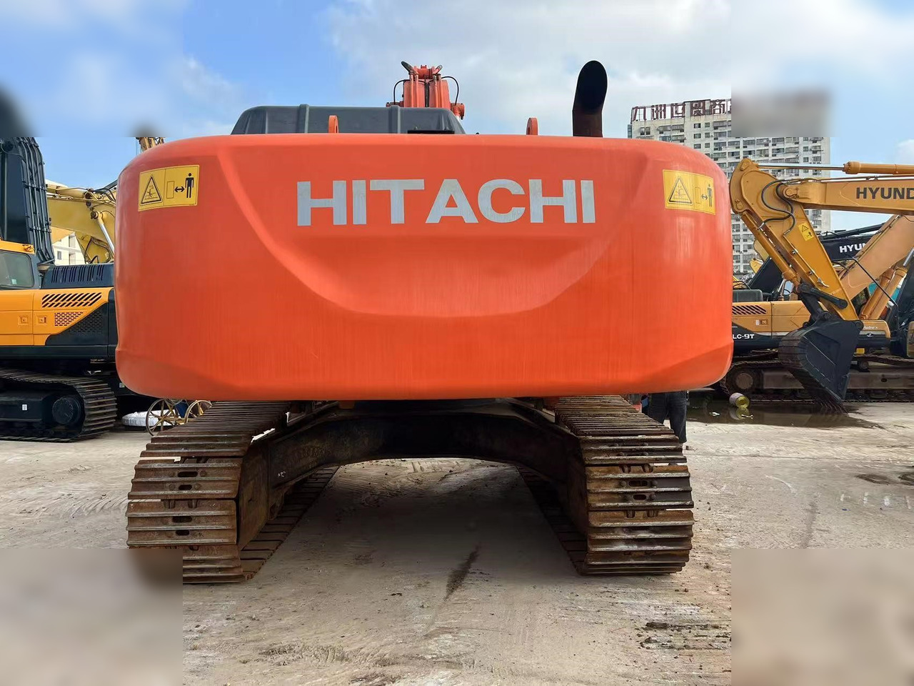 HITACHI ZX350H-5G - Гусеничный экскаватор: фото 3 HITACHI ZX350H-5G - Гусеничный экскаватор: фото 3
