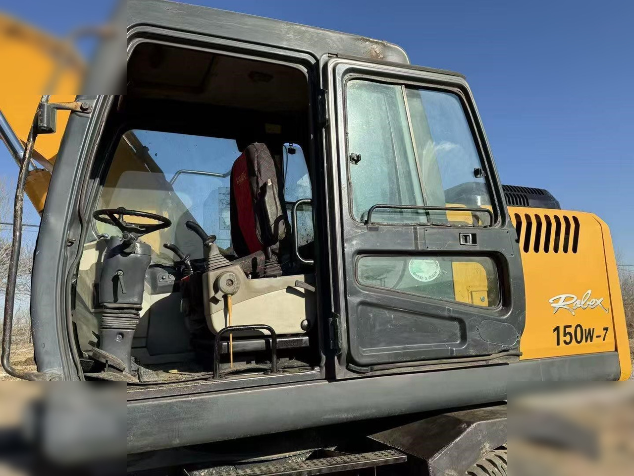 HYUNDAI ROBEX 150W-7A - Колёсный экскаватор: фото 4 HYUNDAI ROBEX 150W-7A - Колёсный экскаватор: фото 4