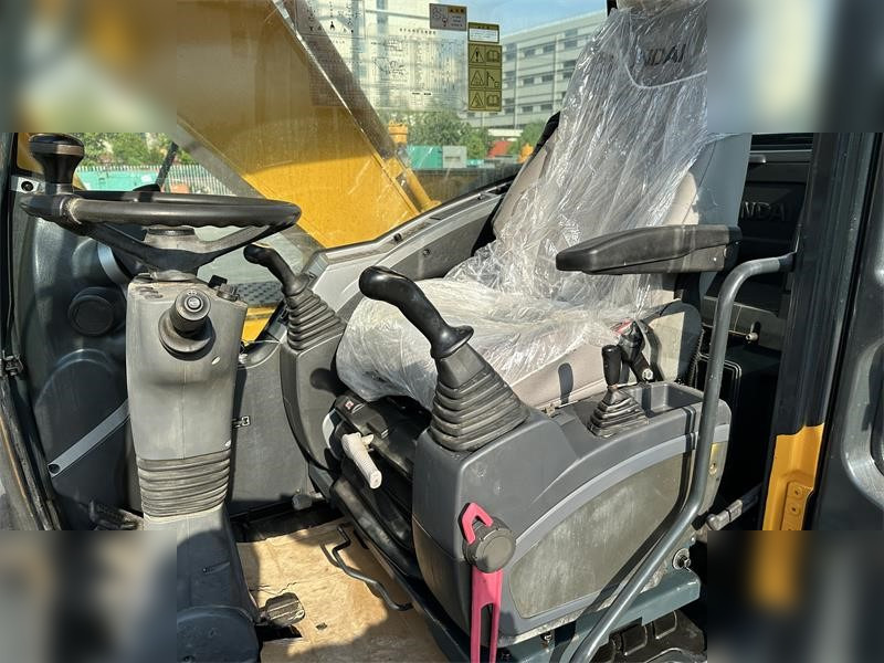 Колёсный экскаватор HYUNDAI ROBEX 210W-9: фото 10