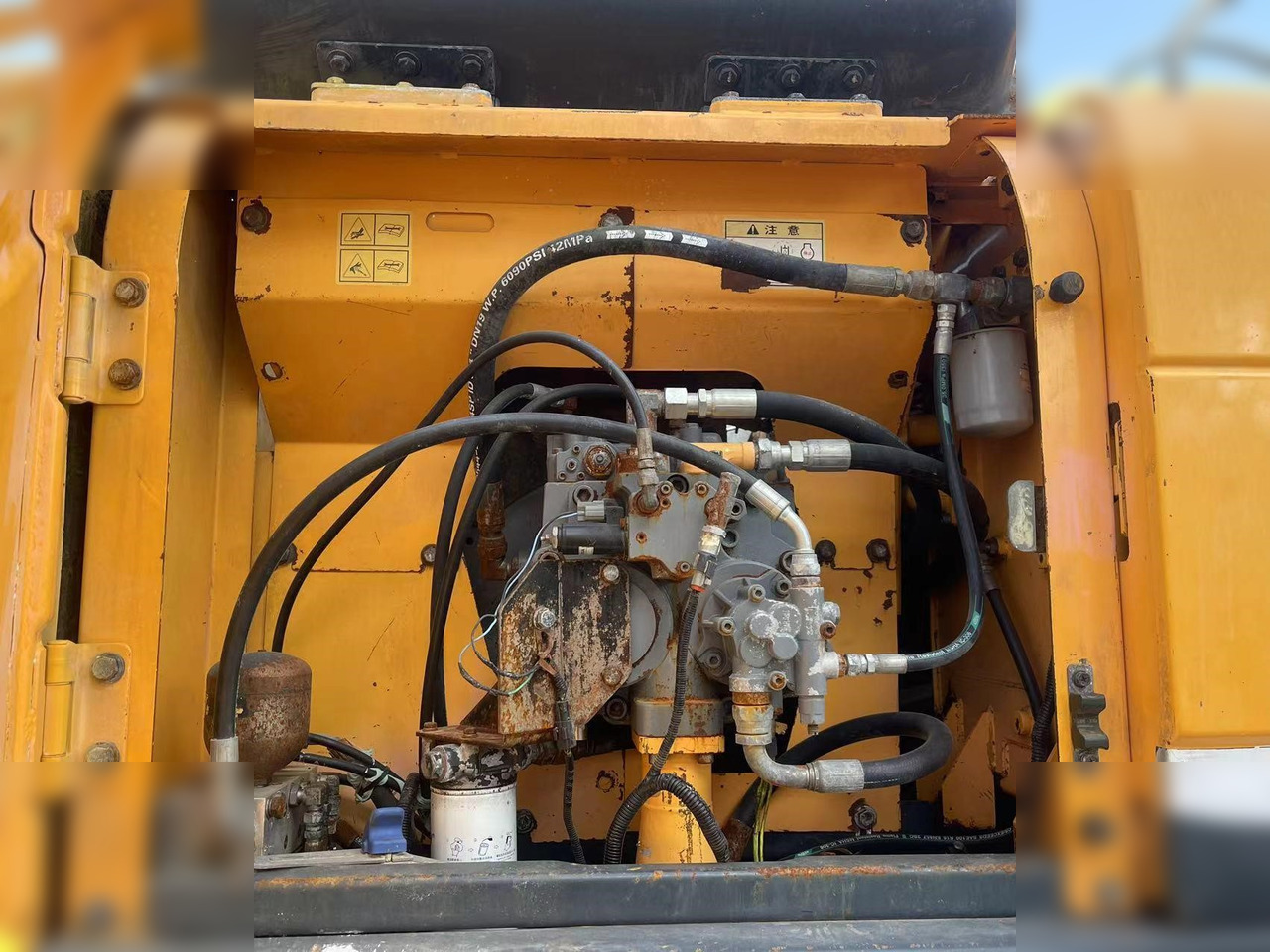 Колёсный экскаватор HYUNDAI ROBEX 210W-9: фото 9