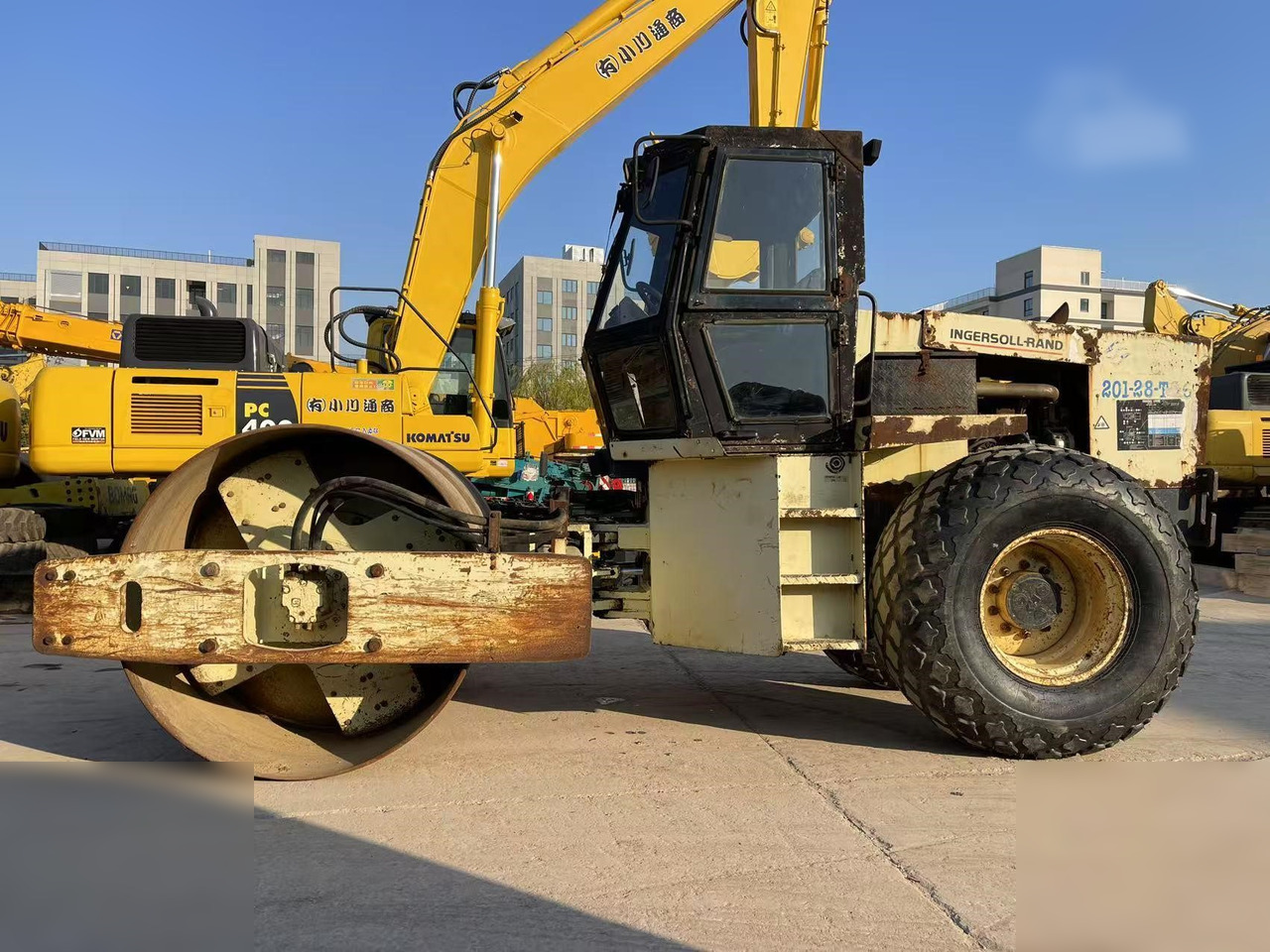 INGERSOLL-RAND SD100D - Каток: фото 3 INGERSOLL-RAND SD100D - Каток: фото 3