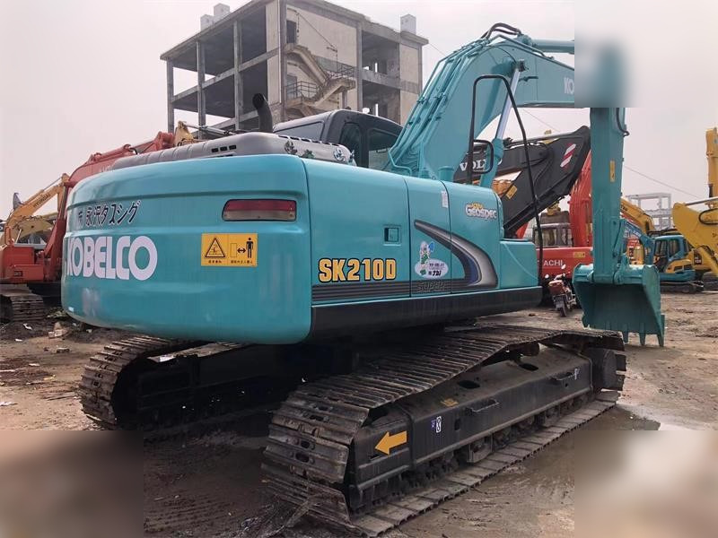 KOBELCO SK210-8 - Гусеничный экскаватор: фото 2 KOBELCO SK210-8 - Гусеничный экскаватор: фото 2