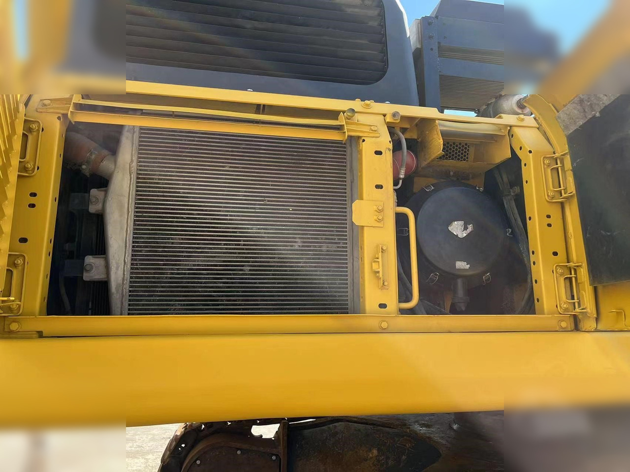 KOMATSU PC400-8 в лизинг KOMATSU PC400-8: фото 7 KOMATSU PC400-8 в лизинг KOMATSU PC400-8: фото 7