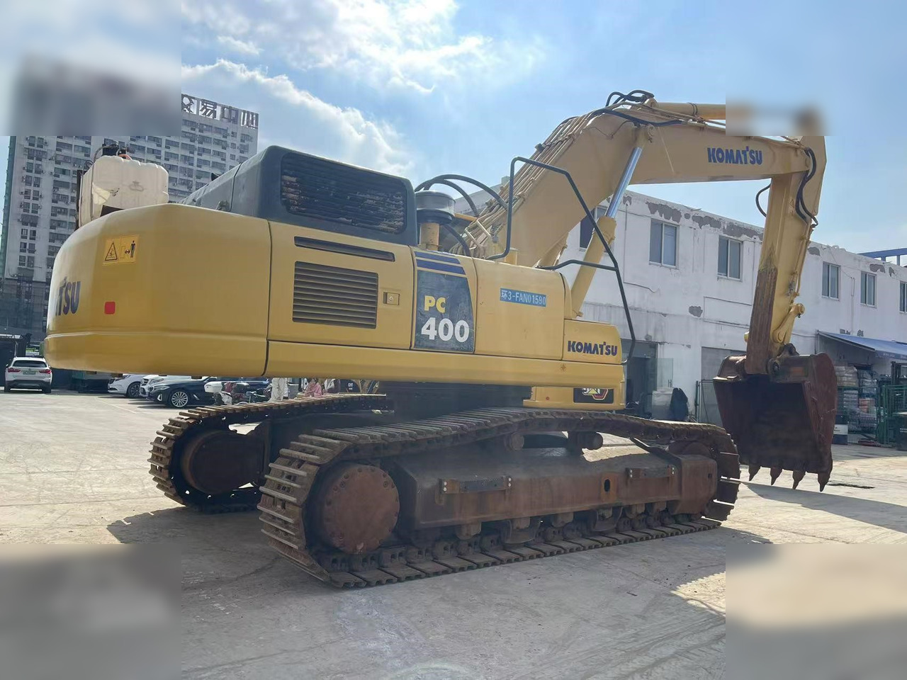 KOMATSU PC400-8 - Гусеничный экскаватор: фото 2 KOMATSU PC400-8 - Гусеничный экскаватор: фото 2