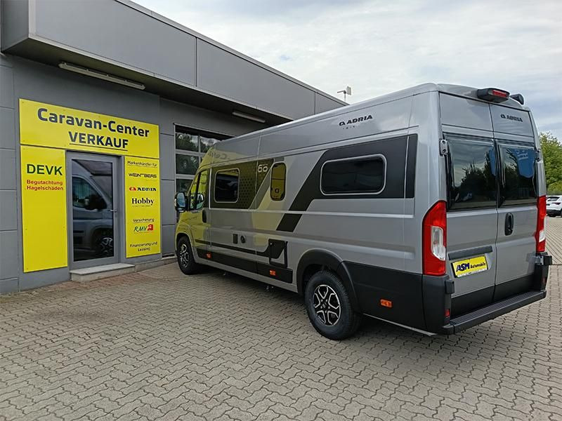 Adria Twin "60Y" 640 SGX 3,5 MAXI*JUBILEE*MARKISE*LED* - Кастенваген: фото 5 Adria Twin "60Y" 640 SGX 3,5 MAXI*JUBILEE*MARKISE*LED* - Кастенваген: фото 5