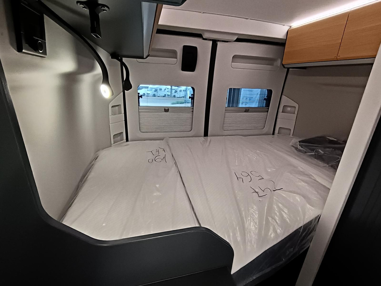 Кастенваген Adria Twin ALL-IN 540 SP*AUTOMATIK*SAFETY*STYLE*SOFORT: фото 14 Кастенваген Adria Twin ALL-IN 540 SP*AUTOMATIK*SAFETY*STYLE*SOFORT: фото 14