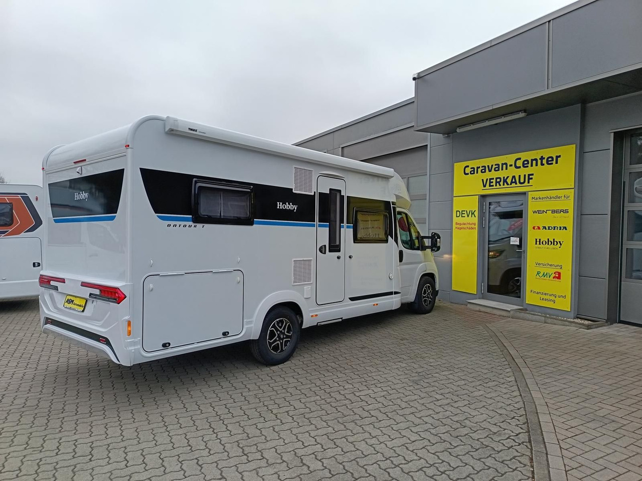 Hobby Ontour T 700 FH*180PS*CAMPERNET*LITHIUM*MARKISE* - Полуинтегрированный автодом: фото 5 Hobby Ontour T 700 FH*180PS*CAMPERNET*LITHIUM*MARKISE* - Полуинтегрированный автодом: фото 5