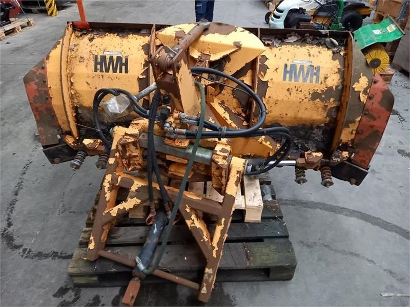 HWH SPV-2HD 2000 - Отвал для снега для Сельскохозяйственной техники: фото 5 HWH SPV-2HD 2000 - Отвал для снега для Сельскохозяйственной техники: фото 5