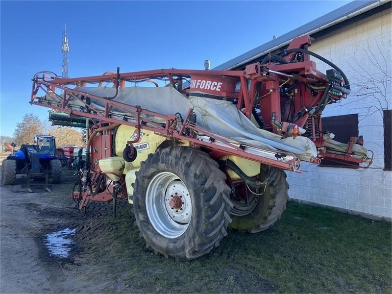 Hardi COMMANDER 4200 TWIN 28 m - Прицепной опрыскиватель: фото 2 Hardi COMMANDER 4200 TWIN 28 m - Прицепной опрыскиватель: фото 2