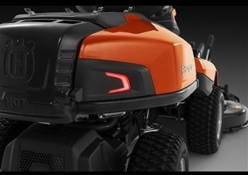 Husqvarna R 316TsX AWD inkl. Combi 112 cm klipperbord - Газонокосилка: фото 5 Husqvarna R 316TsX AWD inkl. Combi 112 cm klipperbord - Газонокосилка: фото 5
